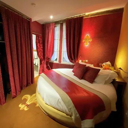 Le Temple De Jeanne Hotel Parigi