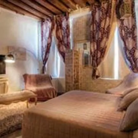 Hotel Le Temple De Jeanne Parigi
