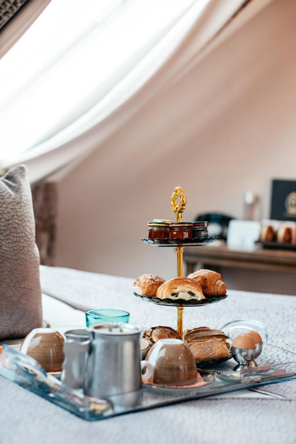 Le Temple De Jeanne Hotel Parigi