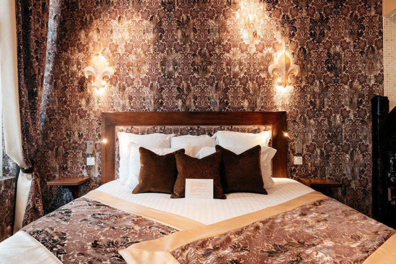 Le Temple De Jeanne Hotel Parigi