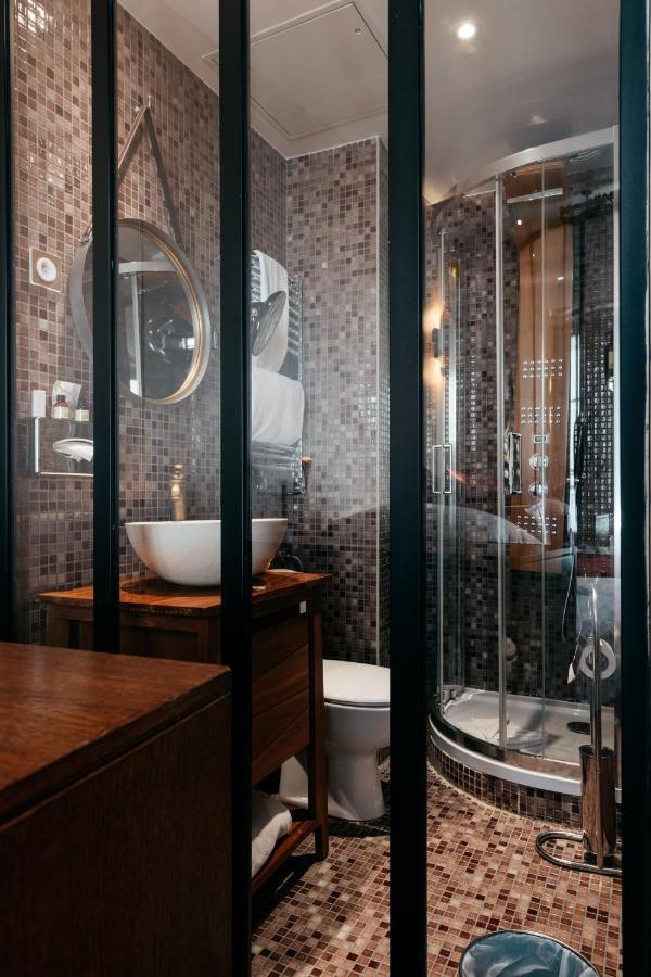 Le Temple De Jeanne Hotel Parigi