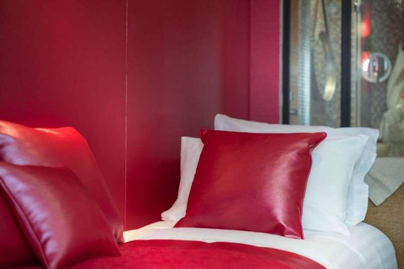 Le Temple De Jeanne Hotel Parigi